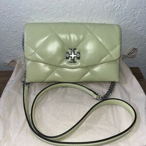 NWOT Tory Burch Kira diamond Quilted Leather chain Crossbody Bag